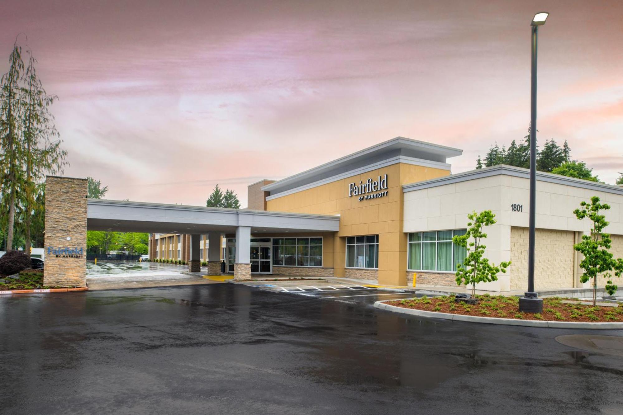 Fairfield By Marriott Issaquah Hotel Exterior photo