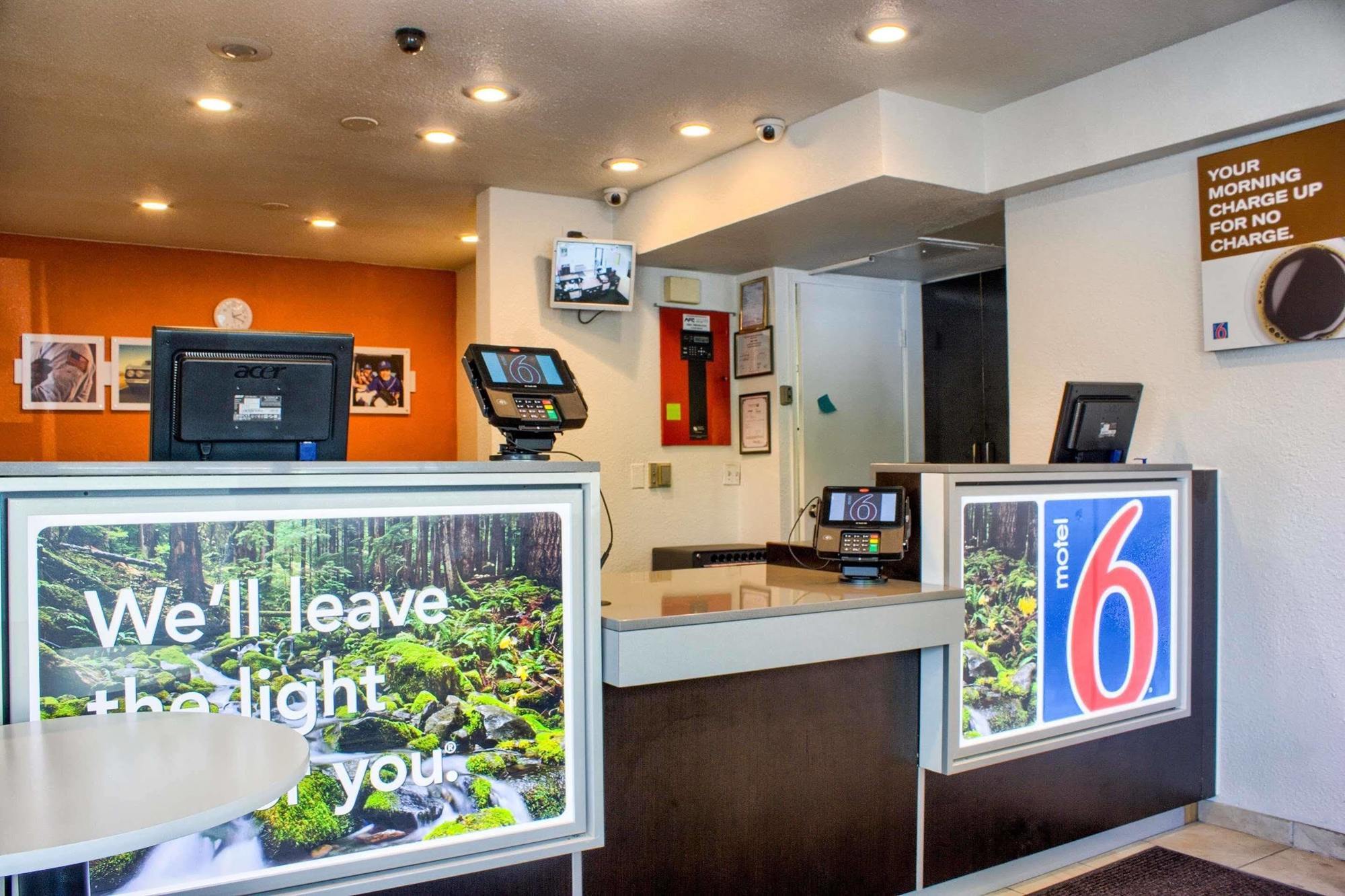 Fairfield By Marriott Issaquah Hotel Exterior photo