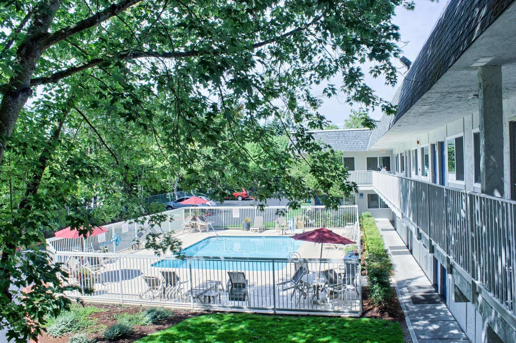 Fairfield By Marriott Issaquah Hotel Exterior photo